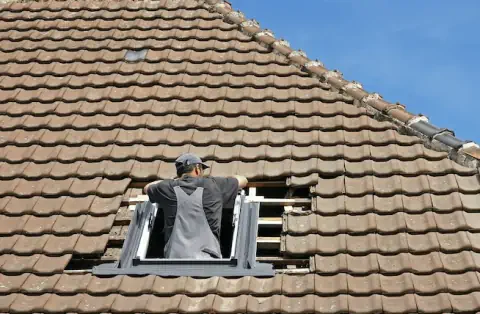 Pose de velux - Sougé-le-Ganelon